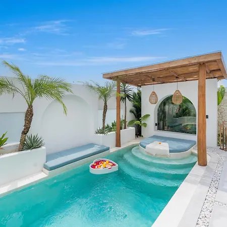 5Mins Walk To Seseh Beach, 3Br Villa Private Pool & Rooftop Views